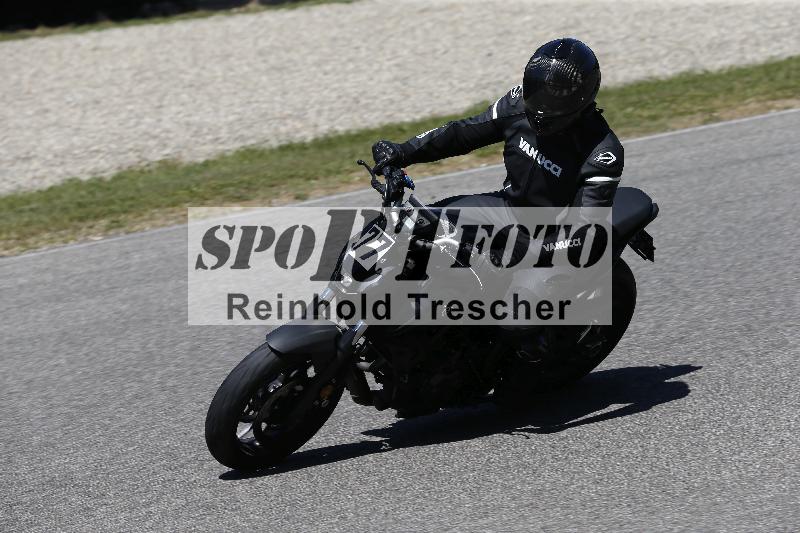 /15 22.05.2026  Plüss Moto Sport  Discover the Bike ADR /Gruppe gruen - Bike 1/77